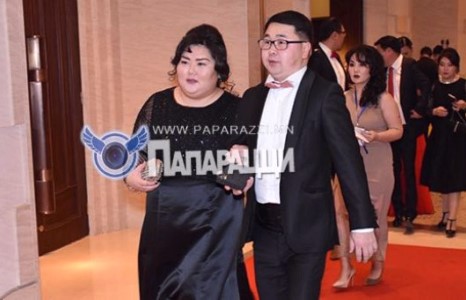 МАН-н даргын мах шөл нь таарсан охин