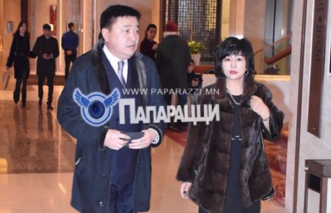 Хотын дарга ба хотын тэргүүн хатагтай 