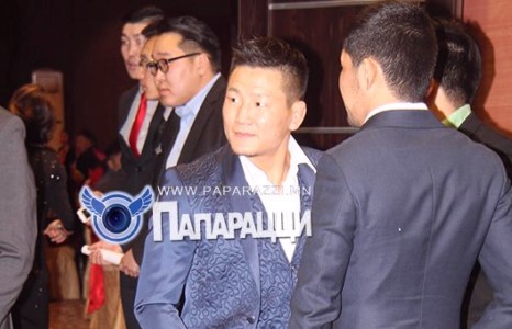 Түүнийг өмөөрвөл “Од” болно