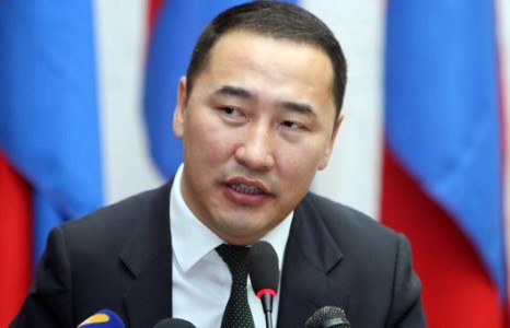 “Дэд дарга Солонго Мөнхбат дарга АН-ын үед ажилд орсон бүх хүнийг хал гэсэн үүрэг надад өгсөн гэсэн” гэжээ