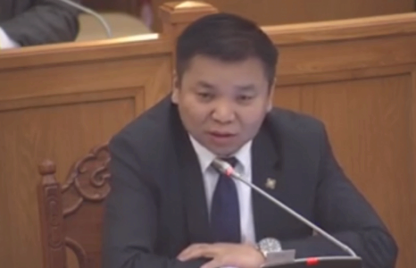 Л.Энхболд: Д.Ганбат сайдаа Тавантолгойн төмөр замыг яах гээд байгаан... Өмнөх асуудлаа цэгцлээч..