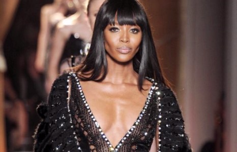 Наоми Кэмпбэл Парист дээрэмдүүлжээ