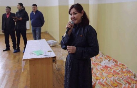 Сайхансамбуугийн охины “сайн үйл”