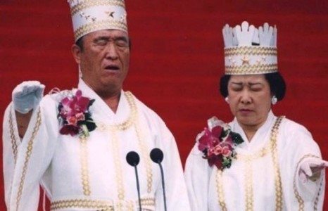 Мүүний тэргүүлэгчийг Монголд хөл тавиулахгүй 