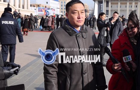 	Төр түшилцсэн “одтой залуу”