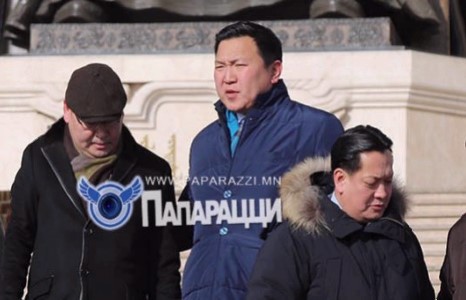 Учрал гишүүн ээ, “уучихсан” байгаагүй биз дээ?