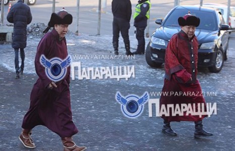 Хошин урлагийн хоёр гавьяатын гангараа