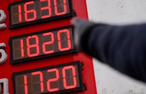 Шатахуун импортлогчид завшаад л өнгөрөх гэж үү