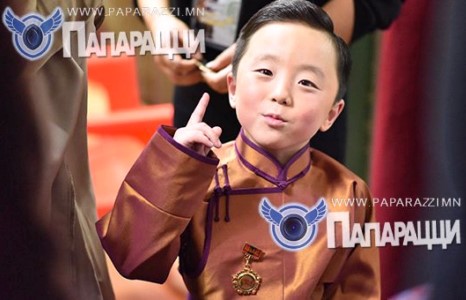 “Хөөрхөн булдруу” авьяасаа үнэлүүлжээ 