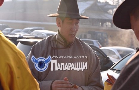 Захидлынхаа учрыг олоо болов уу? Яаагаа бол?