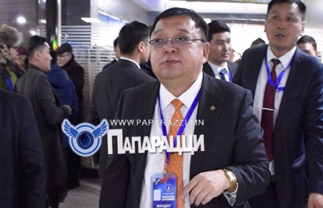 АН-ын шинэ дарга хэнд итгэж байгаа вэ? 