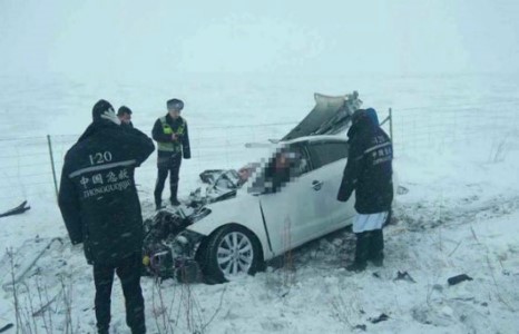 Манжуурлуу явж байсан таван иргэн ослоор нас баржээ