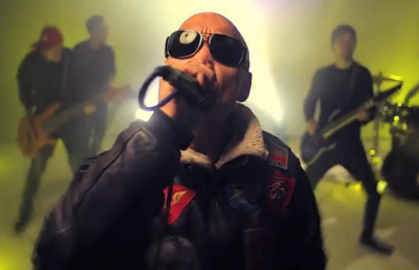 Анхаараарай, ICE TOP-ийн ICE MAN бут авахад бэлэн боллоо