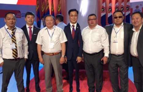 Дүүриймаагаас гадна Дэд сайдуудаа цомхотгоё, Ерөнхий сайдаа!