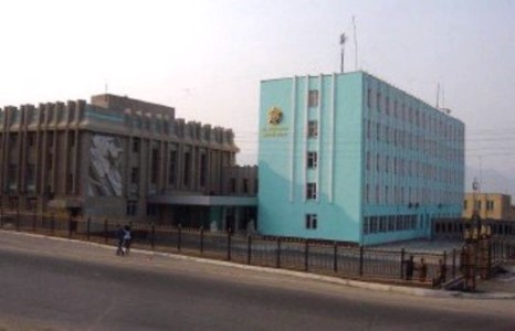 Хилийн цэргийн офицер хуурамч хаяг нээн, охидыг хууран мэхэлж, хүчирхийлж байжээ