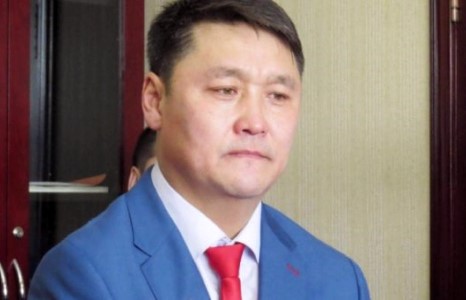 Д.Батсүрэн: Э.Цэндбаатарыг зодсон этгээдүүд “Хүн андуурсан” хэмээн мэдүүлсэн