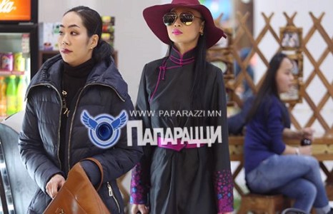 Уяхан турьхан бүжигчин Бямбаагийн монгол ааль 