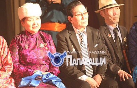 Муу нуухаар, сайн илчил гэдэг сэн дээ 