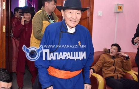 Г.Хайдав гуай хөгшрөх хаа байсан юм 