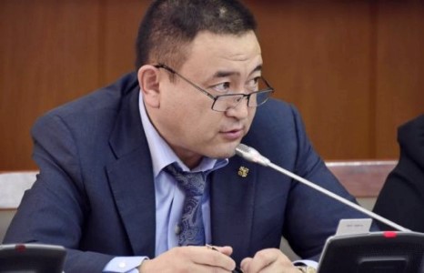 Сангийн сайдын ам барьцгүй!