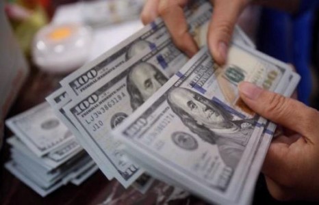 Долларын ханш 2454 төгрөгтэй тэнцэв