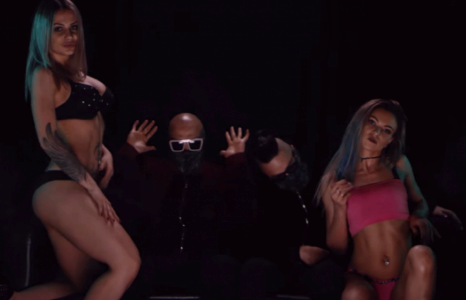 Электроник хөгжмийн гайхамшгийг А-Вирусаас мэдэр