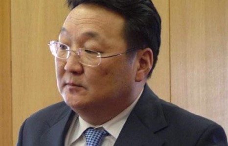 Ч.Ганзориг экс тэргүүн хатагтайн  үеэлийн  компаниудын өрийг цайруулсан гэв үү?