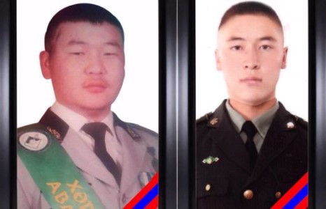 Талийгаач гранат дээр хэвтэж, өөрийнхөө амийг золиослон бусдыгаа аварчээ