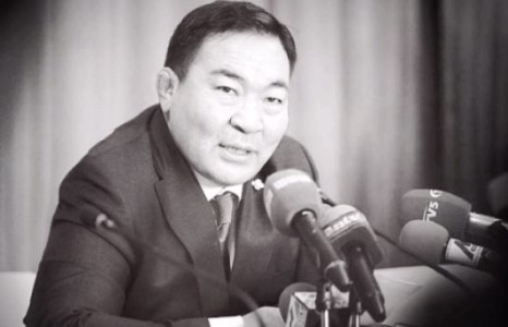 МАН-ынхан энэ удаад Б.Бат-Эрдэнийг өмгөөлөхгүй