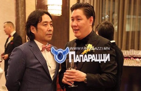 Тэр бумтан О.Содбилэгтэй шивнэлдэх “Эрдэнэс Монгол” ХХК-ийн дэд захирал О.Одбаяр