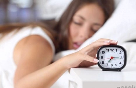 Шөнө бүтэн нойртой унтаж, өглөө эрч хүчтэй сэрэх үр дүнтэй арга