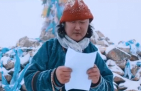 УИХ-ын гишүүн С.Жавхлан чуулганы нээлтийг Бурхан Халдунд хийжээ