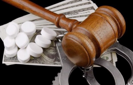 Хар тамхи борлуулагчдыг саатуулжээ