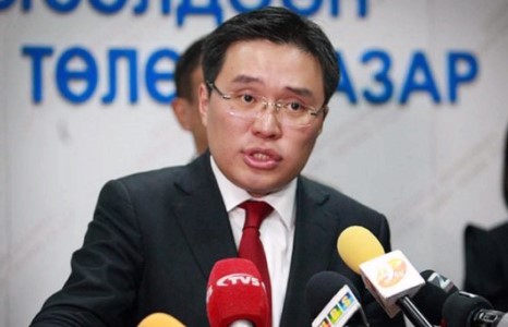 О.Магнай: Засгийн газар тогтоолоо зөрчиж, ”МАК”-тай гэрээ байгуулсан