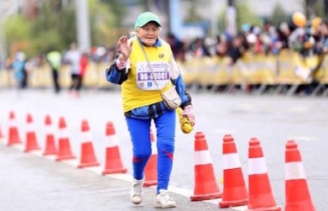 “Улаанбаатар марафон 2017”-д 87 настай буурай оролцжээ