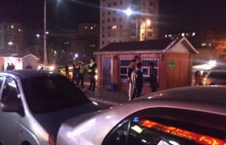 Нийслэлийн нэг шөнө: Оюутан, залуус наргиж цэнгэж хөлчүүрсэн Улаанбаатарын үдэш