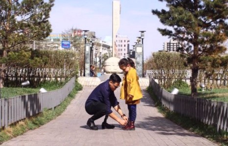 Т. Бархүүгийн эхнэрээсээ илүү хайрладаг эмэгтэй