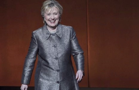 Хиллари Клинтон улс төрийн шинэ байгууллага байгуулна