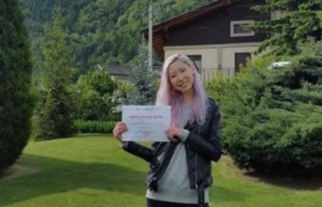 Mongalian Next Top Model-ийн ялагч Парис хотоор аялаад иржээ