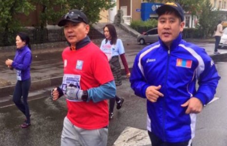 Ц.Сандуй спортоор хичээллэхийг уриаллаа