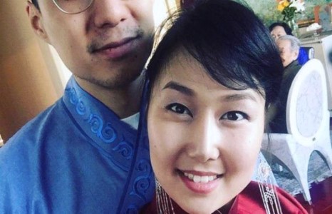 С.Баярцогтын хүү хадам ааваасаа алтан эмээл бэлгэнд авлаа