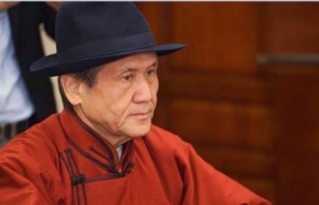 Хөл  толгойгүй олохгүй будилж яваа МАХН 