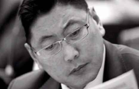 Хаана ч очсон амраг саднаа ажилд авч, асуудал тарьдаг Г.Төмөрбаатарыг шалгах хэрэгтэй байна!