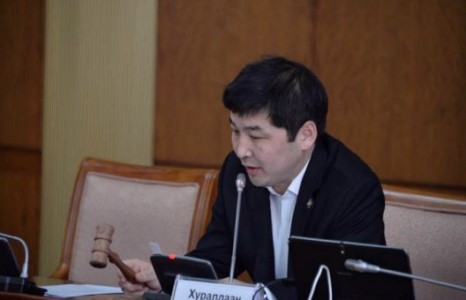 О.Баасанхүү: Шинэ Эрүүгийн хуулиар эх орноосоо урвагчдыг өршөөлөө