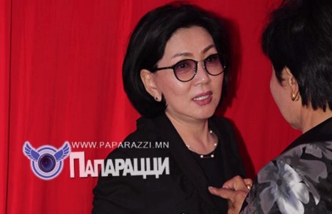 Т.Ганди чадвараа дахин харуулна