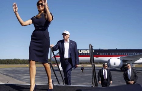 Трампийн гэргий цагаан ордонд төрсөн өдрөө тэмдэглэлээ