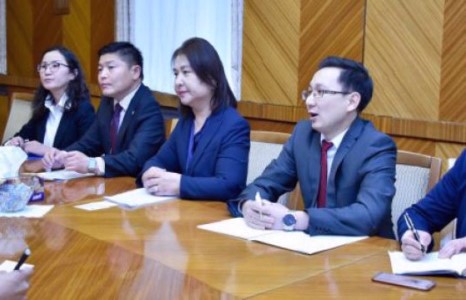 Сурталчилгаагүй, судалгаагүй хуулиудтай танилц