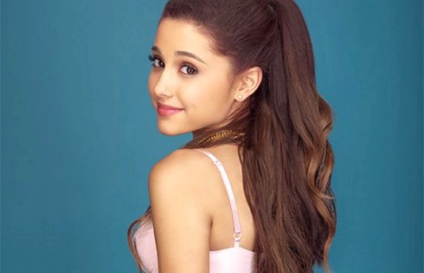 Ариана Грандегийн тоглолтын үеэр терорист халдлага болж, 19 хүн амиа алджээ