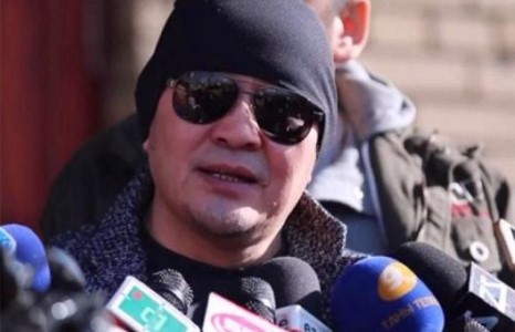 Яллагдагч Ерөнхийлөгчтэй болох уу