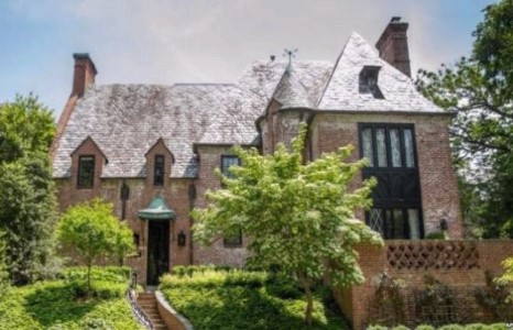 Б.Обамагийнх Вашингтонд 8.1 сая доллараар орд харш худалдан авчээ